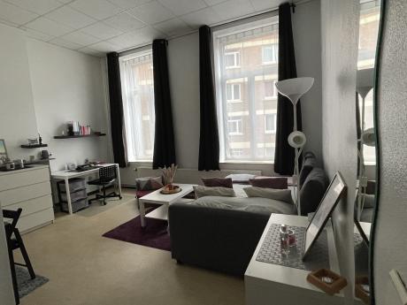 Studio 35 m² in Liege Cathédrale / Sauvenière / Saint-Denis