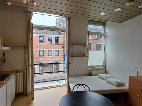 合租房 21 m² 在 Liege Laveu / Cointe