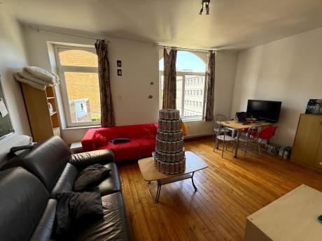 Kot 80 m² à Liège Outremeuse