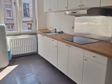 公寓 45 m² 在 Liege Fétinne / Longdoz / Vennes