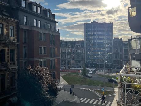Co-locatie 151 m² in Luik Avroy / Guillemins