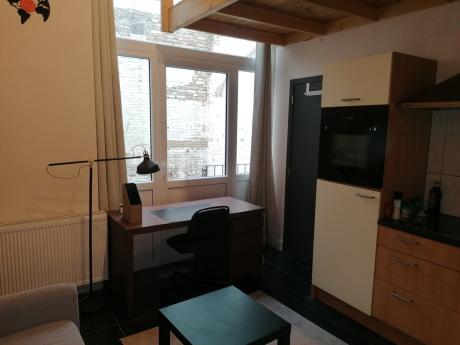 单人间 25 m² 在 Liege Botanique / rue Saint-Gilles / Jonfosse