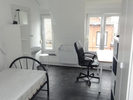 Kot 11 m² à Liège Fétinne / Longdoz / Vennes