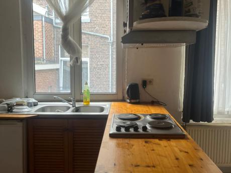 Studio 37 m² à Liège Botanique / rue Saint-Gilles / Jonfosse