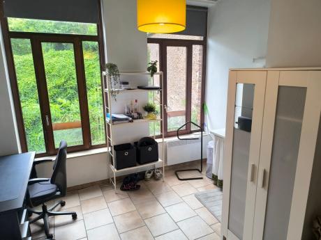 Kot 15 m² à Liège Botanique / rue Saint-Gilles / Jonfosse