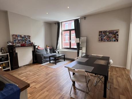 共享租房 55 m² 在 Liege Outremeuse