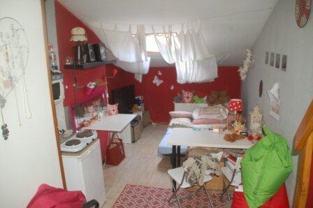 Studio 17 m² in Luik Botanique / rue Saint-Gilles / Jonfosse