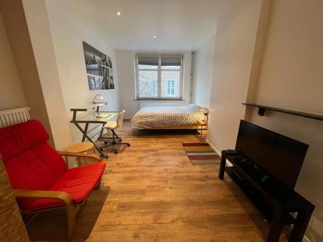Shared housing 120 m² in Liege Féronstrée / Pierreuse