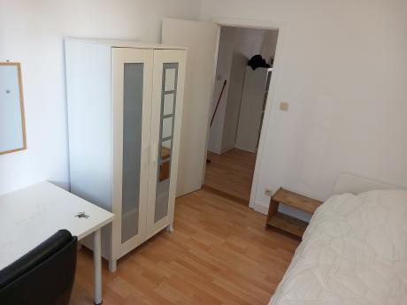 Kot 15 m² à Liège Cathédrale / Sauvenière / Saint-Denis