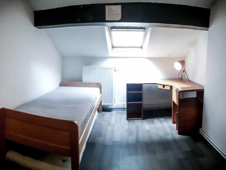 Student room 15 m² in Liege Cathédrale / Sauvenière / Saint-Denis