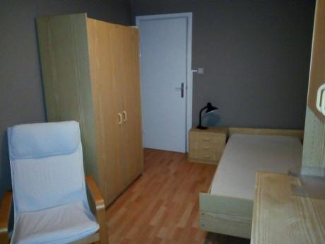 Kot 15 m² in Luik Botanique / rue Saint-Gilles / Jonfosse