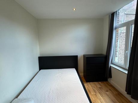 共享租房 22 m² 在 Liege Avroy / Guillemins