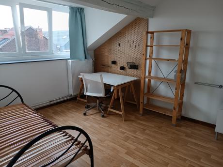 合租房 15 m² 在 Liege Botanique / rue Saint-Gilles / Jonfosse
