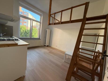 Studio 20 m² in Liege Outremeuse