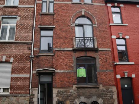 Shared housing 184 m² in Liege Laveu / Cointe