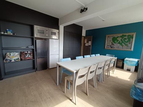 Kamer in residentie 12 m² in Luik Avroy / Guillemins