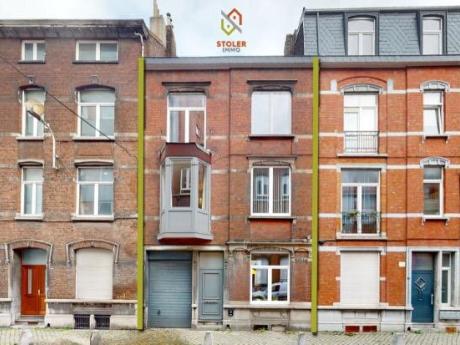 合租房 200 m² 在 Liege Outremeuse