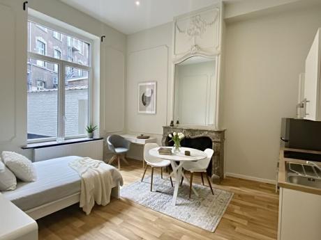 Studio 30 m² à Liège Cathédrale / Sauvenière / Saint-Denis
