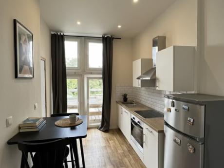 单人间 30 m² 在 Liege Botanique / rue Saint-Gilles / Jonfosse