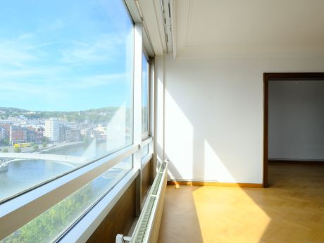 公寓 110 m² 在 Liège Outremeuse