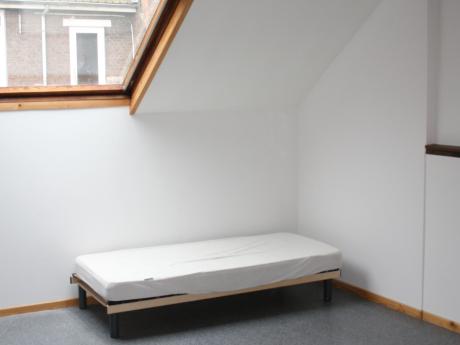 合租房 27 m² 在 Liege Cathédrale / Sauvenière / Saint-Denis