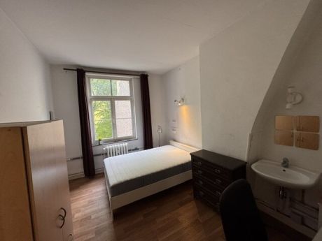 Kot 15 m² à Liège Botanique / rue Saint-Gilles / Jonfosse