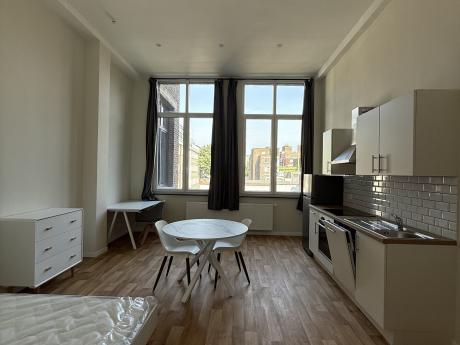 Studio 25 m² à Liège Botanique / rue Saint-Gilles / Jonfosse