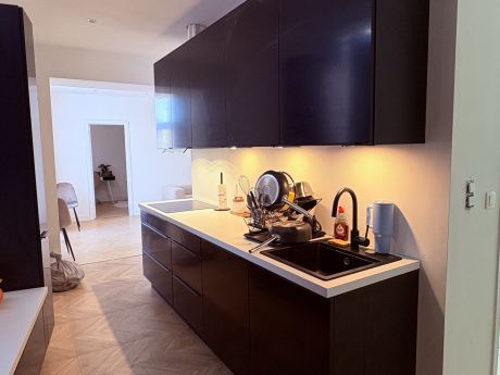 共享租房 81 m² 在 Liège Grivegnée
