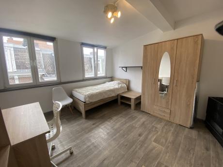 Studio 28 m² in Luik Cathédrale / Sauvenière / Saint-Denis