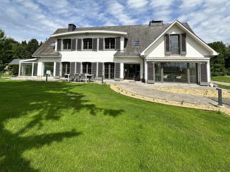 共享租房 35 m² 在 Outside Liege