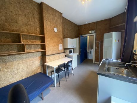 Kot 20 m² in Luik Botanique / rue Saint-Gilles / Jonfosse