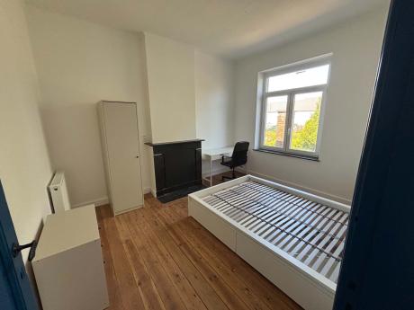 Co-locatie 140 m² in Luik Angleur / Sart-Tilman