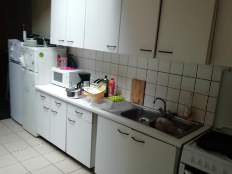 合租房 18 m² 在 Liege Outremeuse