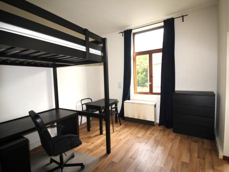 Studio 25 m² à Liège Cathédrale / Sauvenière / Saint-Denis