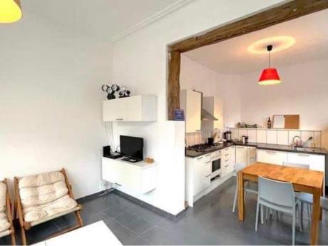 Shared housing 150 m² in Liege Saint-Léonard