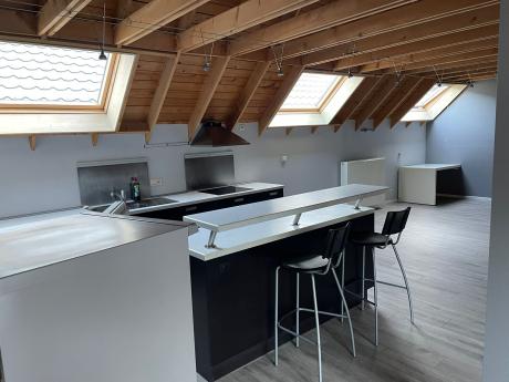 单人间 80 m² 在 Liège Outremeuse