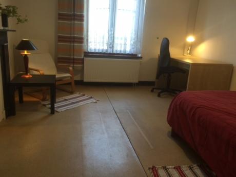 学生宿舍 16 m² 在 Liege Grivegnée