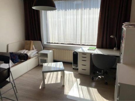 单人间 25 m² 在 Liege Botanique / rue Saint-Gilles / Jonfosse