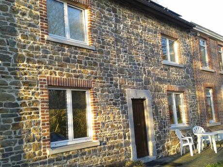 Studio 25 m² à Hors Liège