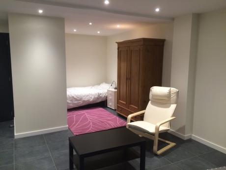 单人间 35 m² 在 Liege Fétinne / Longdoz / Vennes